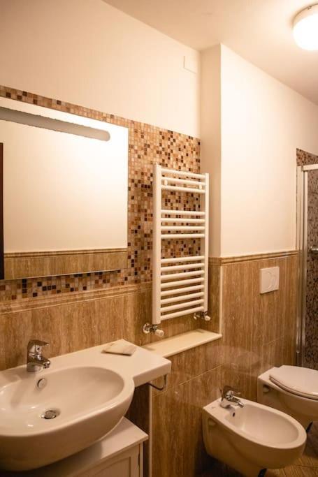 Lovely Portion Of Property Few Steps From Basilica Santa Croce Florence Luaran gambar